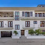 Hollywood Villa Ev2