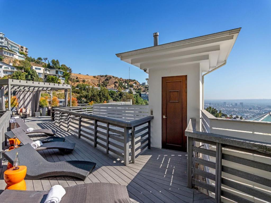 Hollywood Ev2 Los Angeles